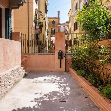 Venice Boutique Apartment ภายนอก รูปภาพ